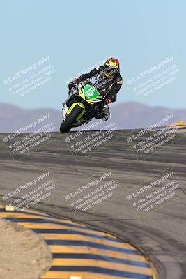 media/Feb-03-2024-SoCal Trackdays (Sat) [[767c60a41c]]/1-Turns 9 and 10 (940am)/